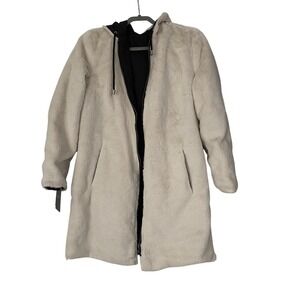 Ellen Tracy Reversible Faux Fur Jacket Cream Black Size Small NWT Women's‎ Coat